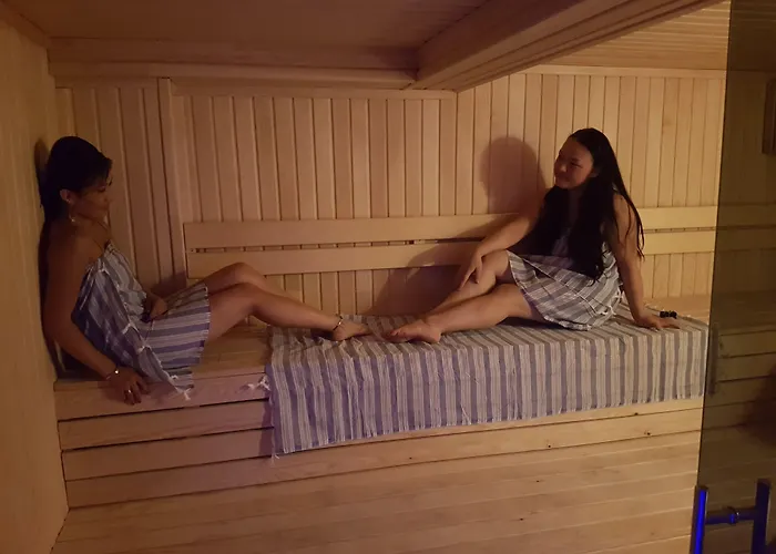 Elfida Готель Аланія